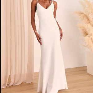 NWT Lulu's Infinite Glory White Maxi Dress! Size Medium Bridal